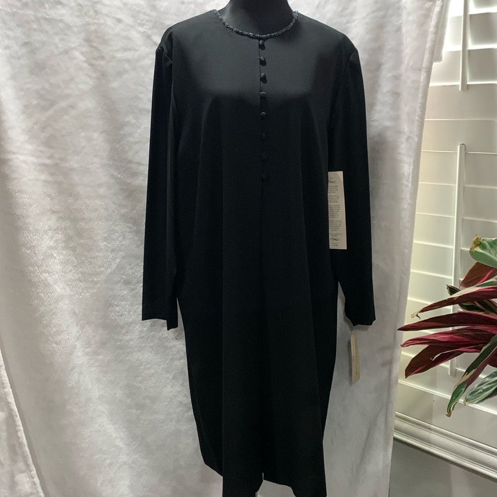 NWT Evan Picone Long Sleeve 8 button front with sequins trim collar Size 20
